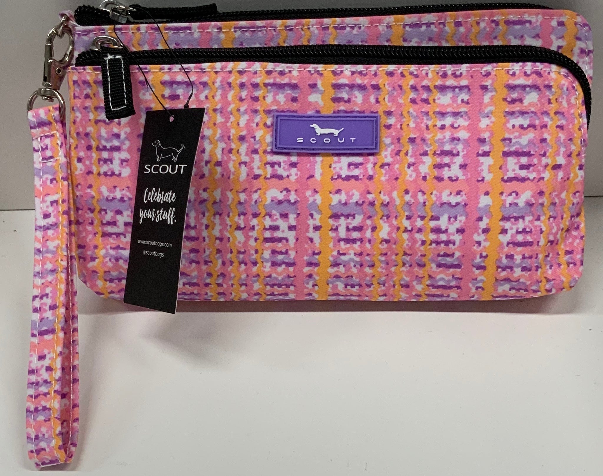 Scout kelly hot sale wristlet