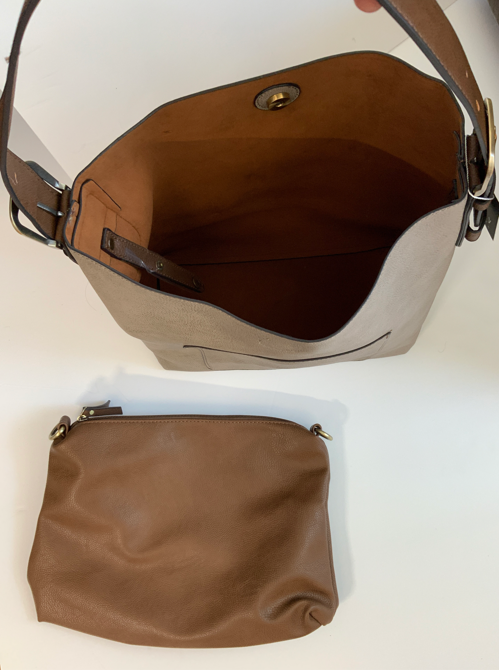 Mission Mercantile | Campaign Waxed Canvas Garment Bag Saddle / Sand