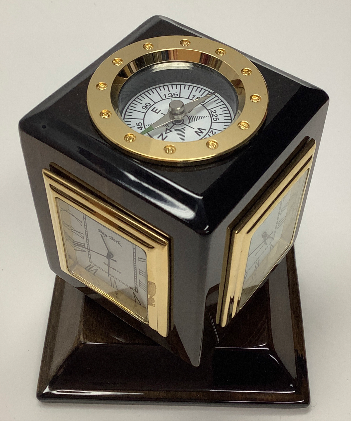 Time Zone &amp; Compass Clock
