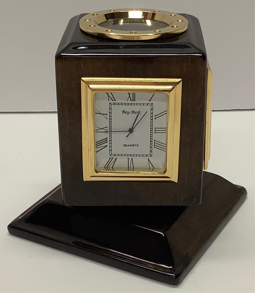 Time Zone &amp; Compass Clock